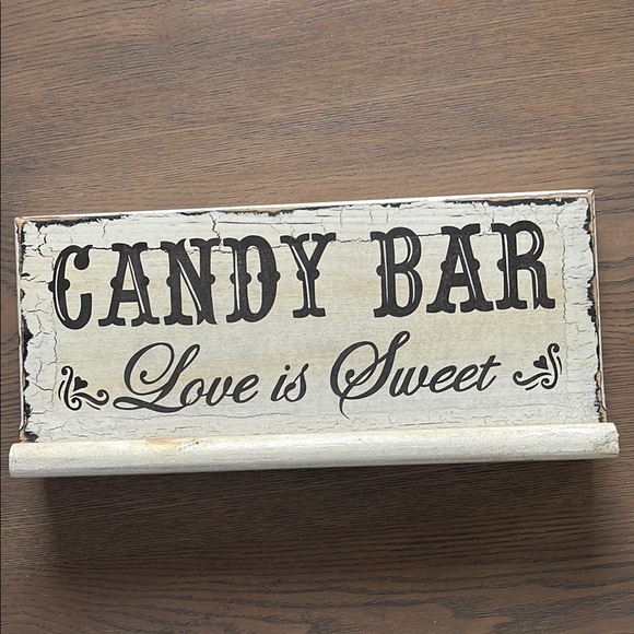 Candy Bar Sign - Picture 1 of 4